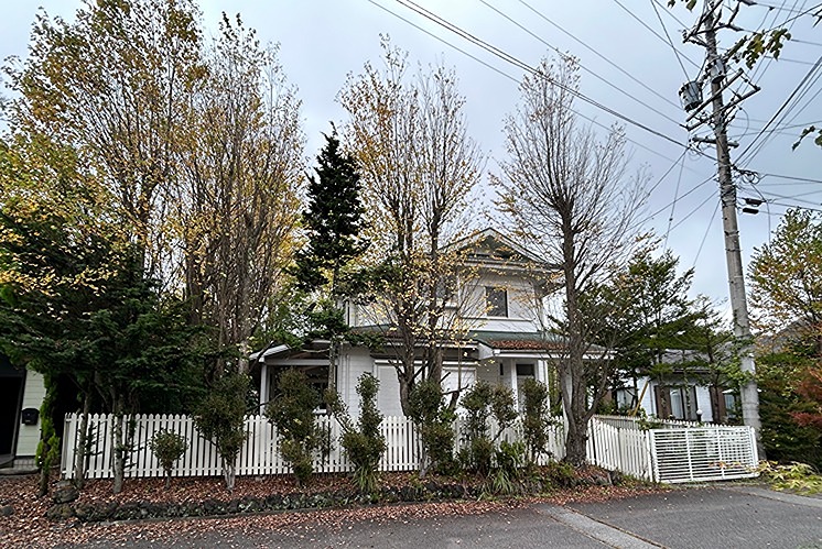 長野県北佐久郡軽井沢町長倉 現地写真