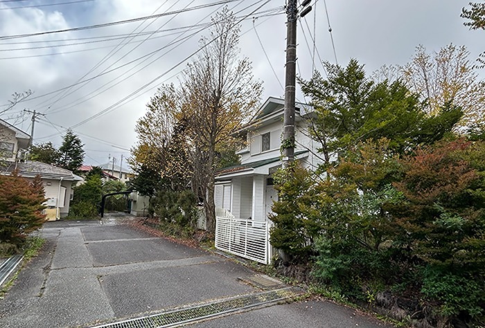 長野県北佐久郡軽井沢町長倉 現地写真