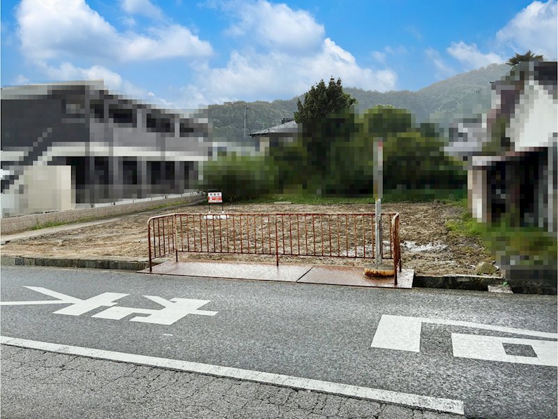 東近江市佐野町 現地写真（前面道路含む現地写真）