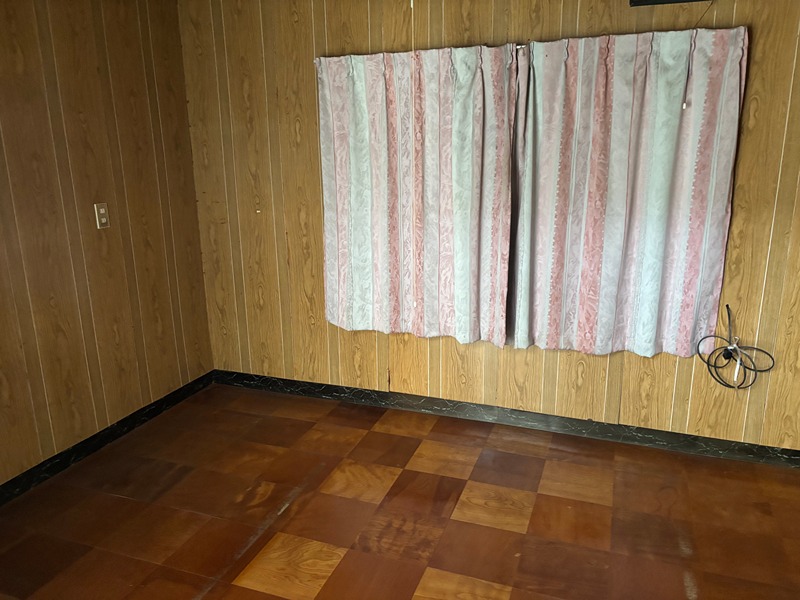 彦根市八坂町 内観写真（リビング以外の居室）