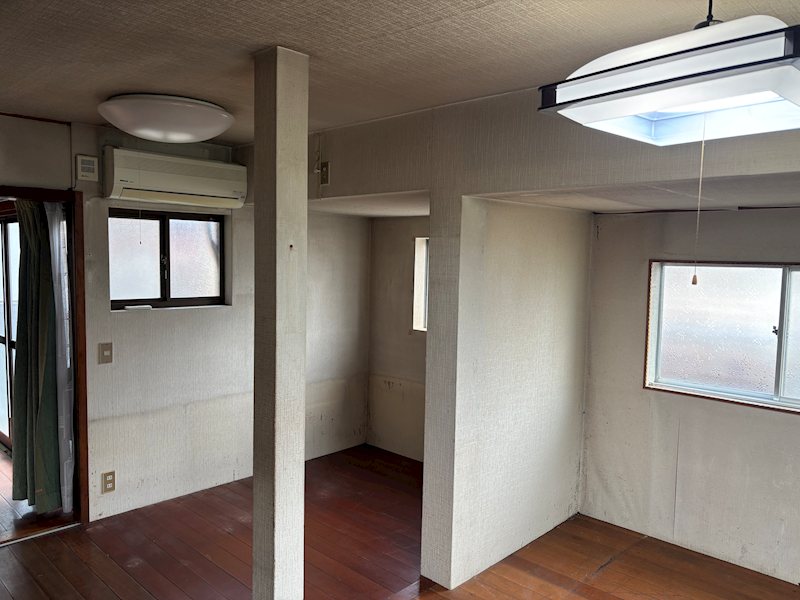 彦根市八坂町 内観写真（リビング以外の居室）