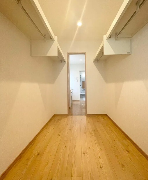 彦根市野瀬町中古戸建 内観写真（収納）