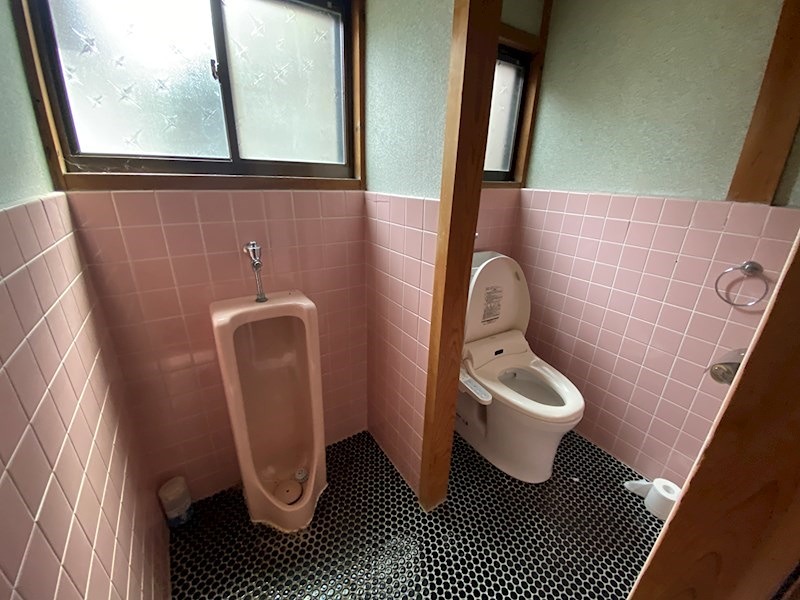 彦根市小泉町中古戸建 内観写真（トイレ）