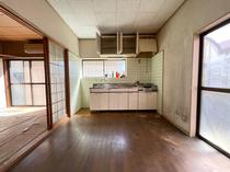 彦根市日夏町中古戸建 内観写真（キッチン）