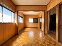 彦根市日夏町中古戸建 内観写真（リビング以外の居室）