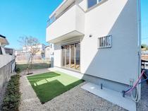 彦根市大堀町中古戸建　東沼波ニュータウン31-1号地 現地写真（庭）