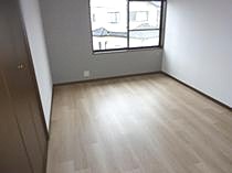 彦根市地蔵町中古戸建 内観写真（リビング以外の居室）