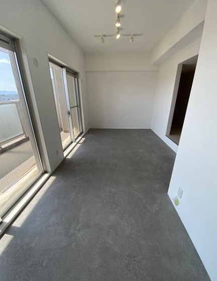 日光ハイツ彦根壱番館 内観写真（リビング）