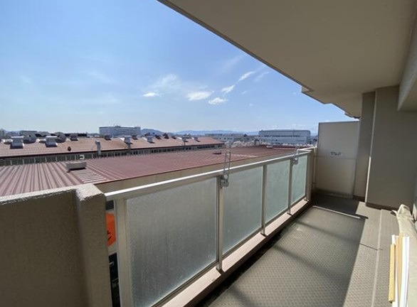 日光ハイツ彦根壱番館 現地写真（バルコニー）