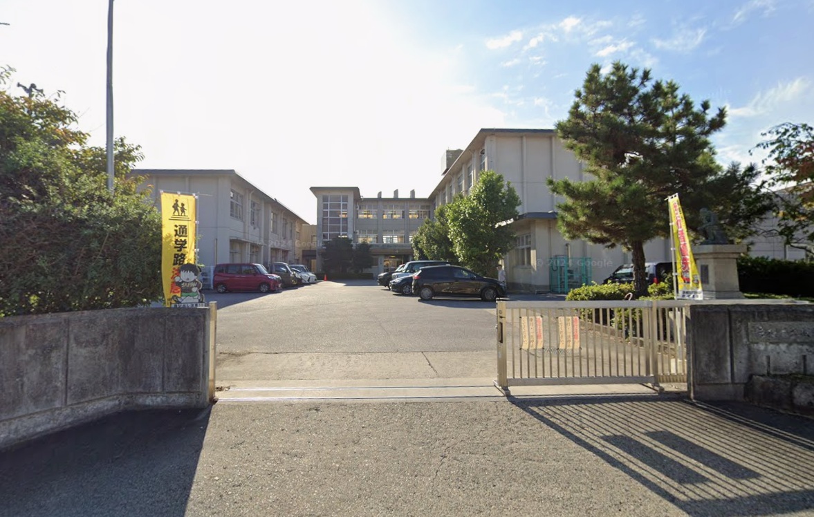 彦根市西今町売地 小学校