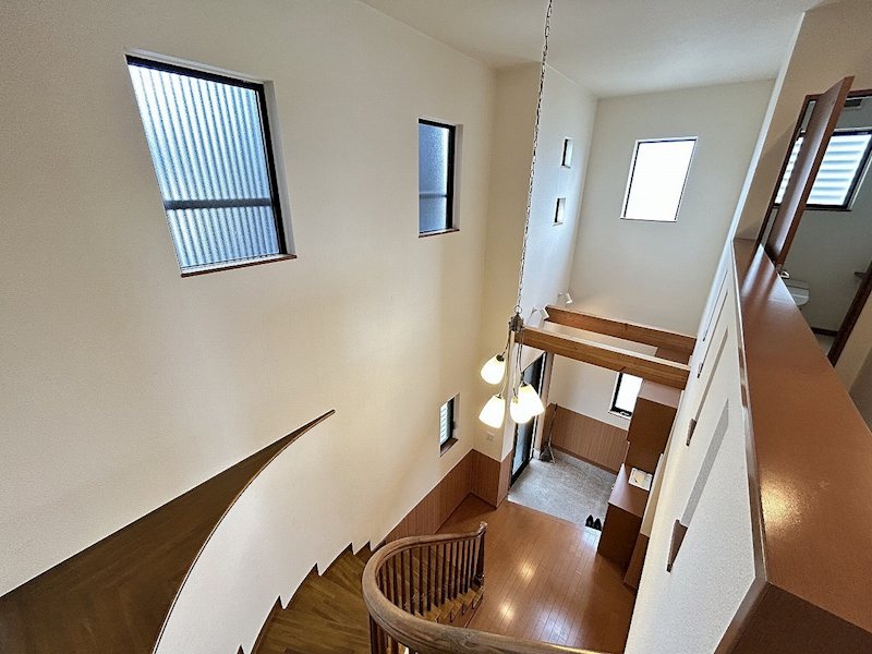 彦根市高宮町中古戸建 内観写真（リビング以外の居室）