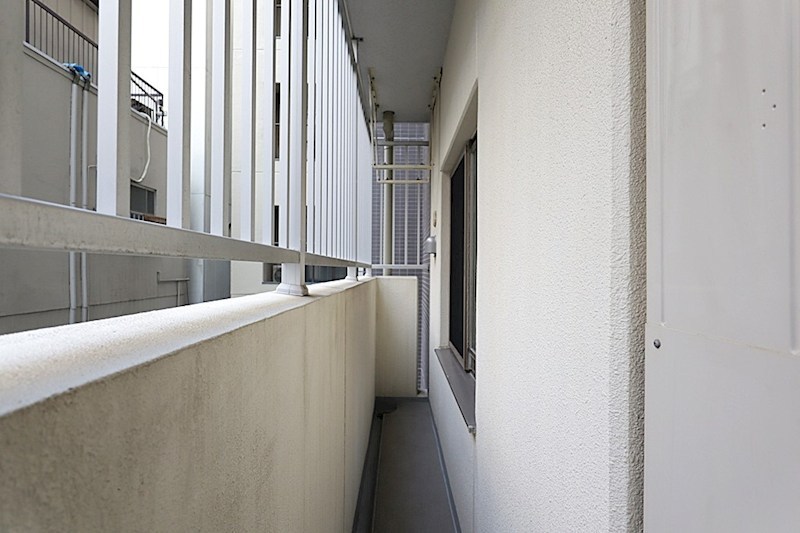 エステムプラザ本町クロス 現地写真（バルコニー）