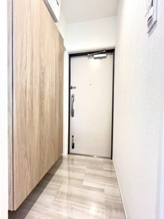 チサンマンション第五江坂 現地写真（玄関）