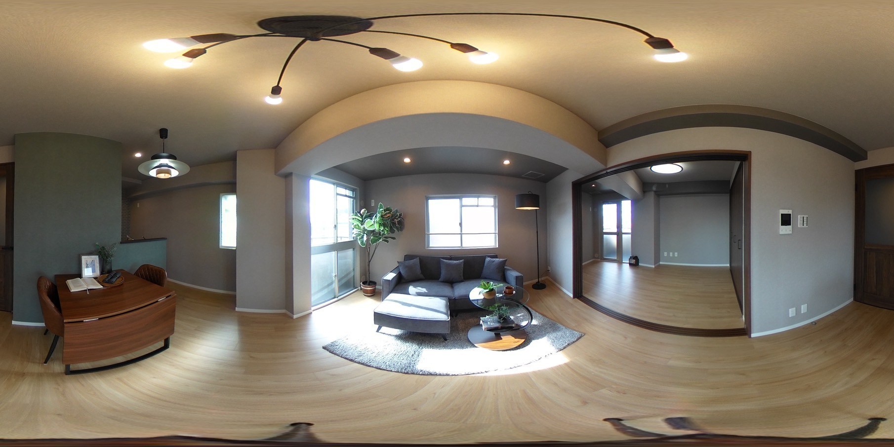 朝日プラザ北畠西 内観写真（リビング）