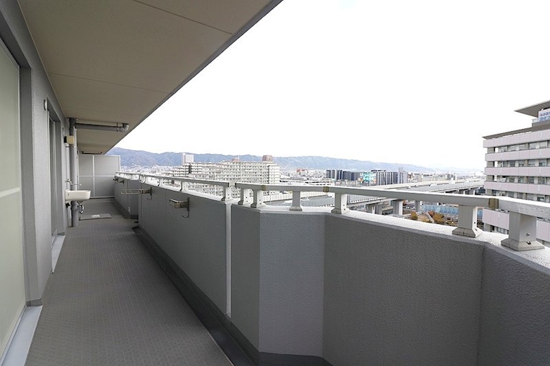 クレール八戸ノ里ソレイユ 現地写真（バルコニー）