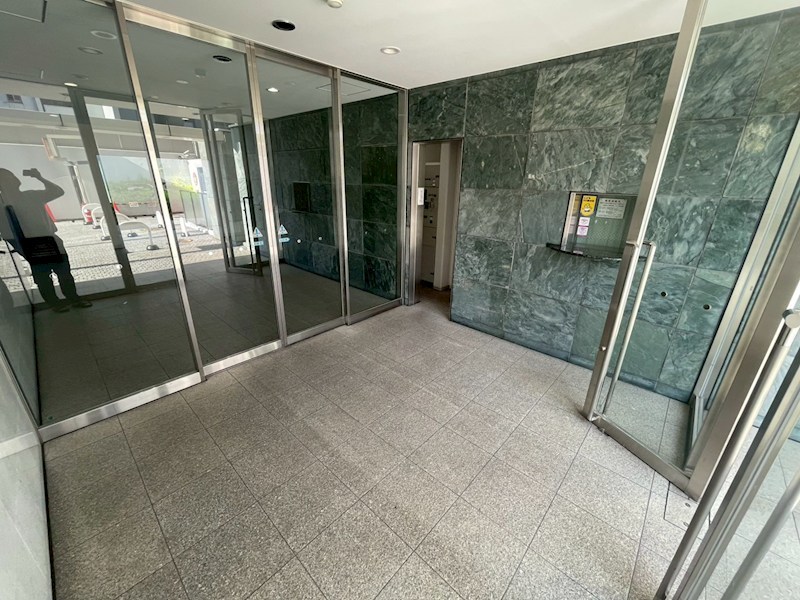 大阪府吹田市古江台５丁目 共用部写真（エントランス）