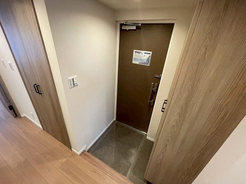 大阪府吹田市古江台５丁目 現地写真（玄関）