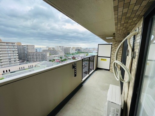 ローヤルシティ川口西 現地写真（バルコニー）
