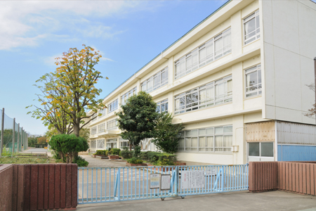 ルネ蕨二号館 中学校