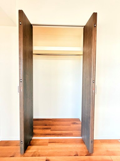ヴェルビュ南浦和弐番館 内観写真（収納）