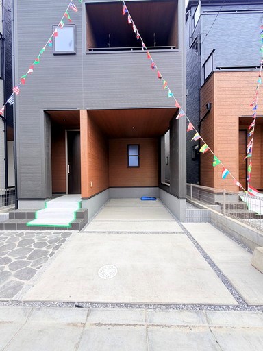 戸田市笹目３丁目新築戸建　全3棟　2号棟 現地写真（駐車場）