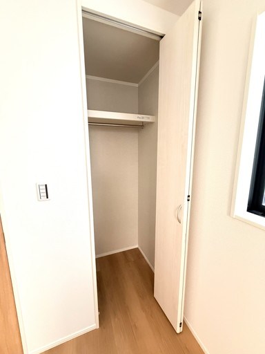 さいたま市南区鹿手袋１丁目新築戸建　全2棟　1号棟 内観写真（収納）
