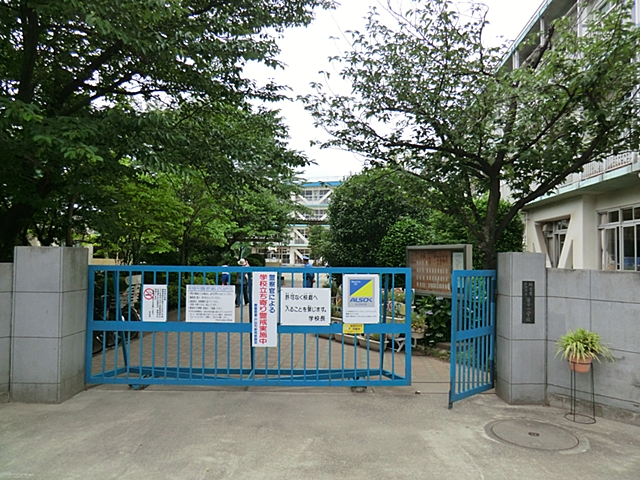戸田市笹目７丁目新築戸建　全1棟 小学校