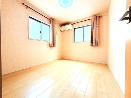 さいたま市南区辻7丁目 中古戸建 内観写真（子供部屋）