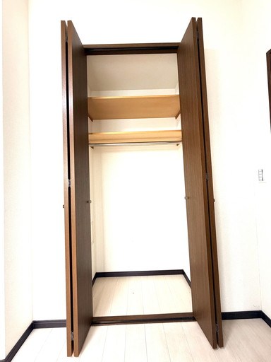 コスモ戸田パークスクエア 内観写真（収納）
