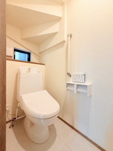 戸田市川岸３丁目新築戸建　全3棟　B号棟 内観写真（トイレ）