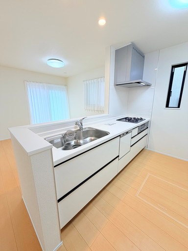 戸田市川岸３丁目新築戸建　全3棟　C号棟 内観写真（キッチン）