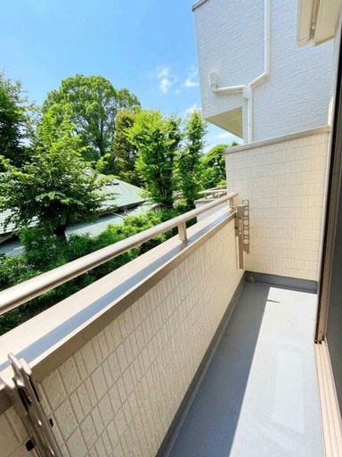 さいたま市南区辻５丁目新築戸建　全2棟　B号棟 現地写真（バルコニー）