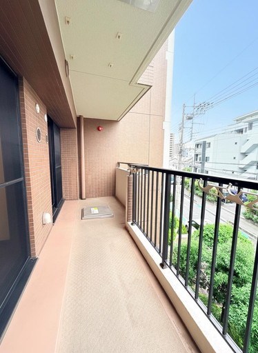 コスモ浦和根岸参番館 現地写真（バルコニー）