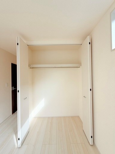 戸田市美女木１丁目新築戸建　全4棟　4号棟 内観写真（収納）