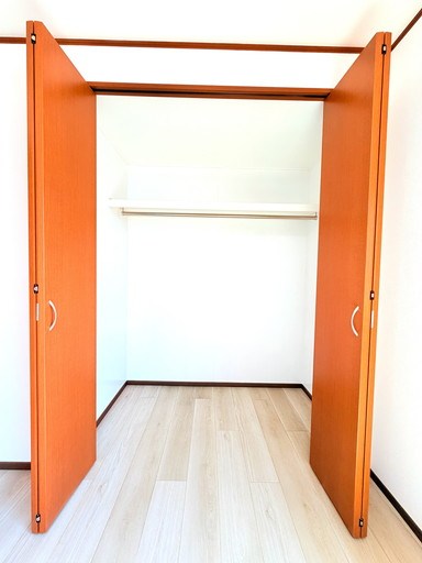 戸田市大字新曽中古戸建 内観写真（収納）