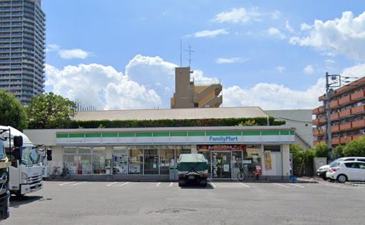 戸田市大字新曽中古戸建 コンビニ
