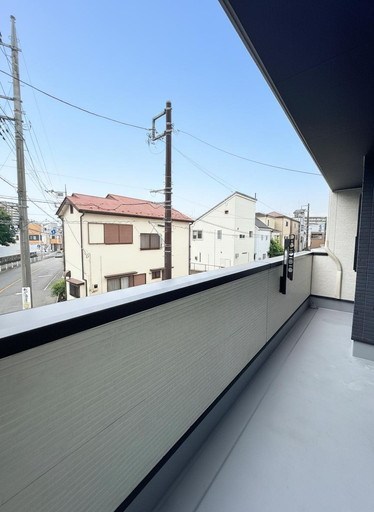 さいたま市南区文蔵５丁目中古戸建 現地写真（バルコニー）