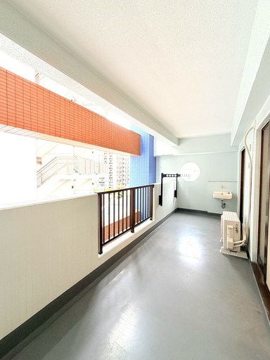 浦和仲町ダイヤモンドマンション 現地写真（バルコニー）
