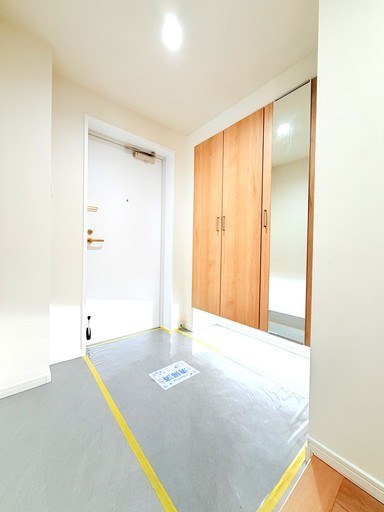 南浦和第２ダイヤモンドマンション 現地写真（玄関）