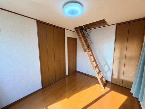 戸田市新曽南2丁目 中古戸建 内観写真（子供部屋）