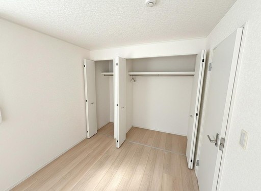 さいたま市桜区栄和6丁目中古戸建 内観写真（収納）