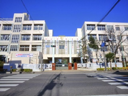 セントレジアス川口 中学校