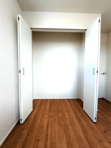 さいたま市南区鹿手袋１丁目新築戸建　全2棟　1号棟 内観写真（収納）