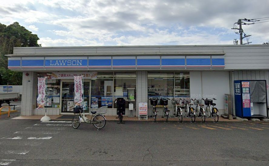 さいたま市中央区八王子３丁目新築戸建　全1棟 コンビニ