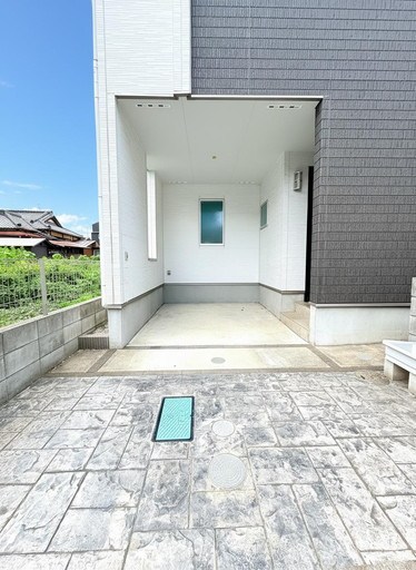 さいたま市南区根岸３丁目中古戸建 現地写真（駐車場）