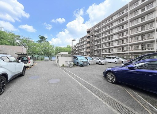 セントラルコート浦和南 共用部写真（駐車場）