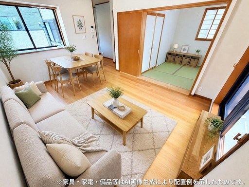 戸田市下前２丁目中古戸建 内観写真（リビング）