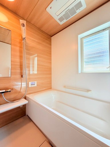 戸田市下前２丁目中古戸建 内観写真（浴室）