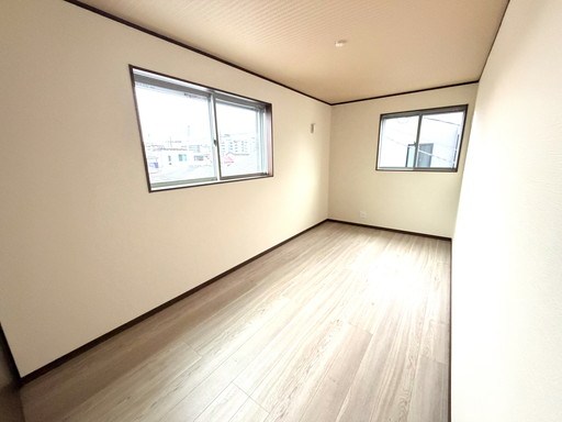 蕨市北町４丁目新築戸建　全1棟 内観写真（寝室）