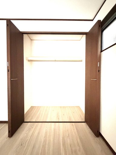 蕨市北町４丁目新築戸建　全1棟 内観写真（収納）